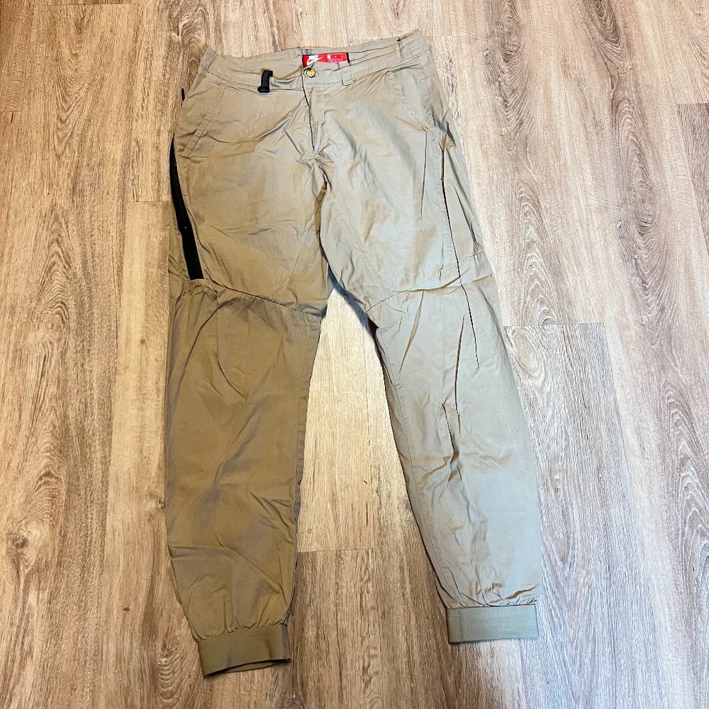 Nike Joggers Size 32 Men's Khaki - Picture 1 of 6